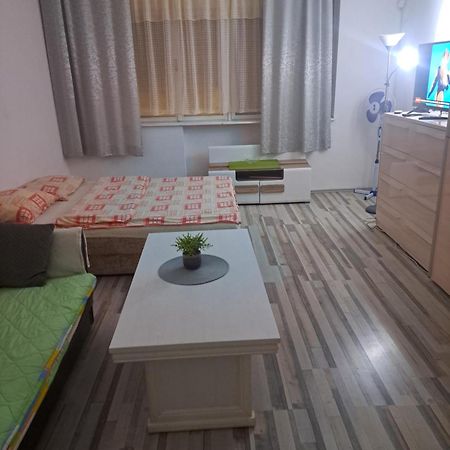 Apartment Capital Town Vk 14 Нови-Сад Экстерьер фото