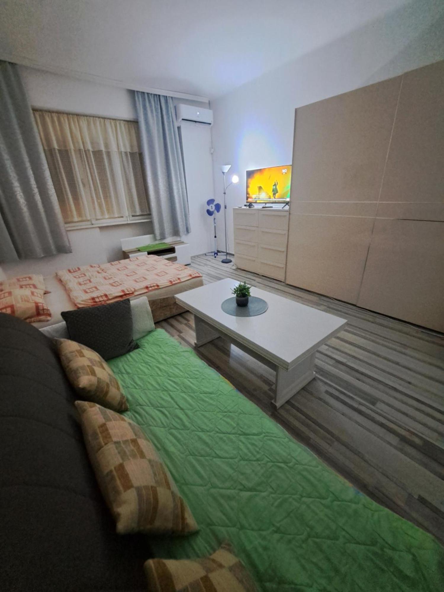 Apartment Capital Town Vk 14 Нови-Сад Экстерьер фото